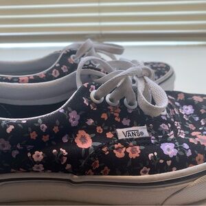 Vans Womens Black Floral Sneakers
